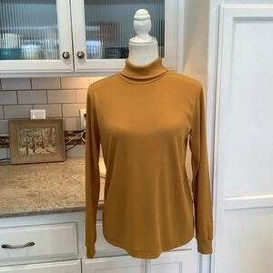 Vintage Ellemenno Golden Yellow Turtleneck Medium